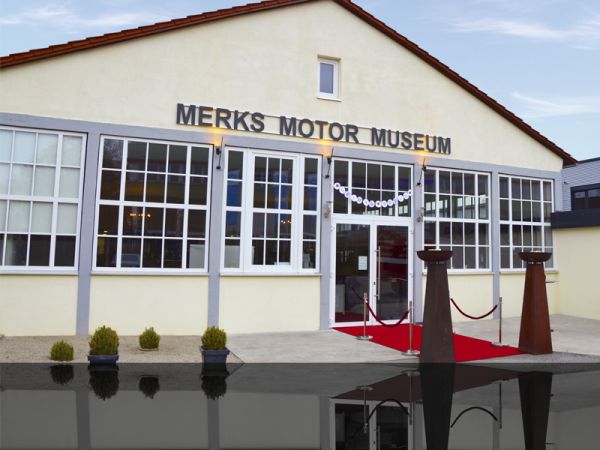 Merks Motor Museum (nostalgia and vintage)